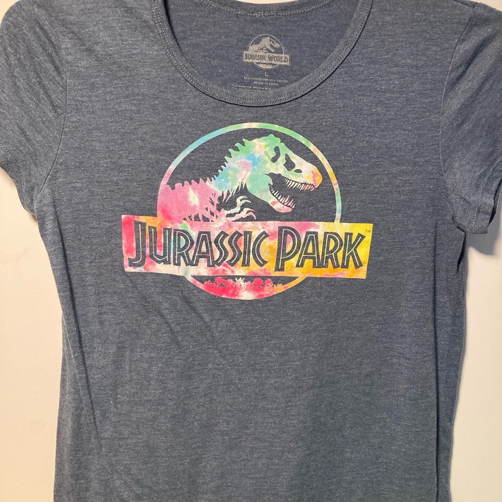 Jurassic World Jurassic Park tee size L